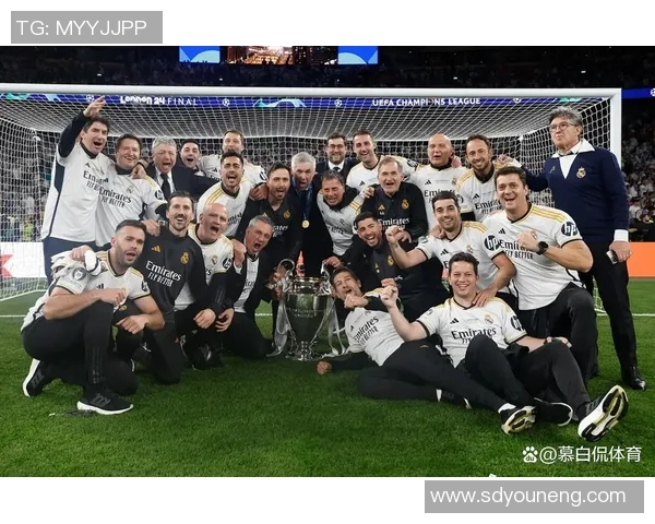 温布利草坪质量问题引发球员集体不满欧冠决赛场地争议升级