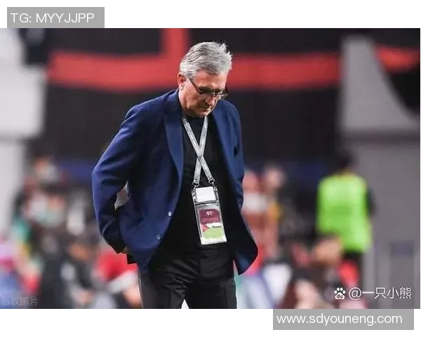 全球瞩目的足球赛事盘点与分析引发球迷热议